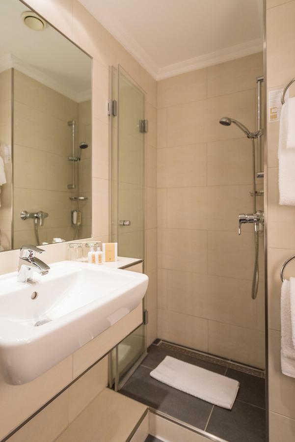 Budget Double Room,662391996:JPEG